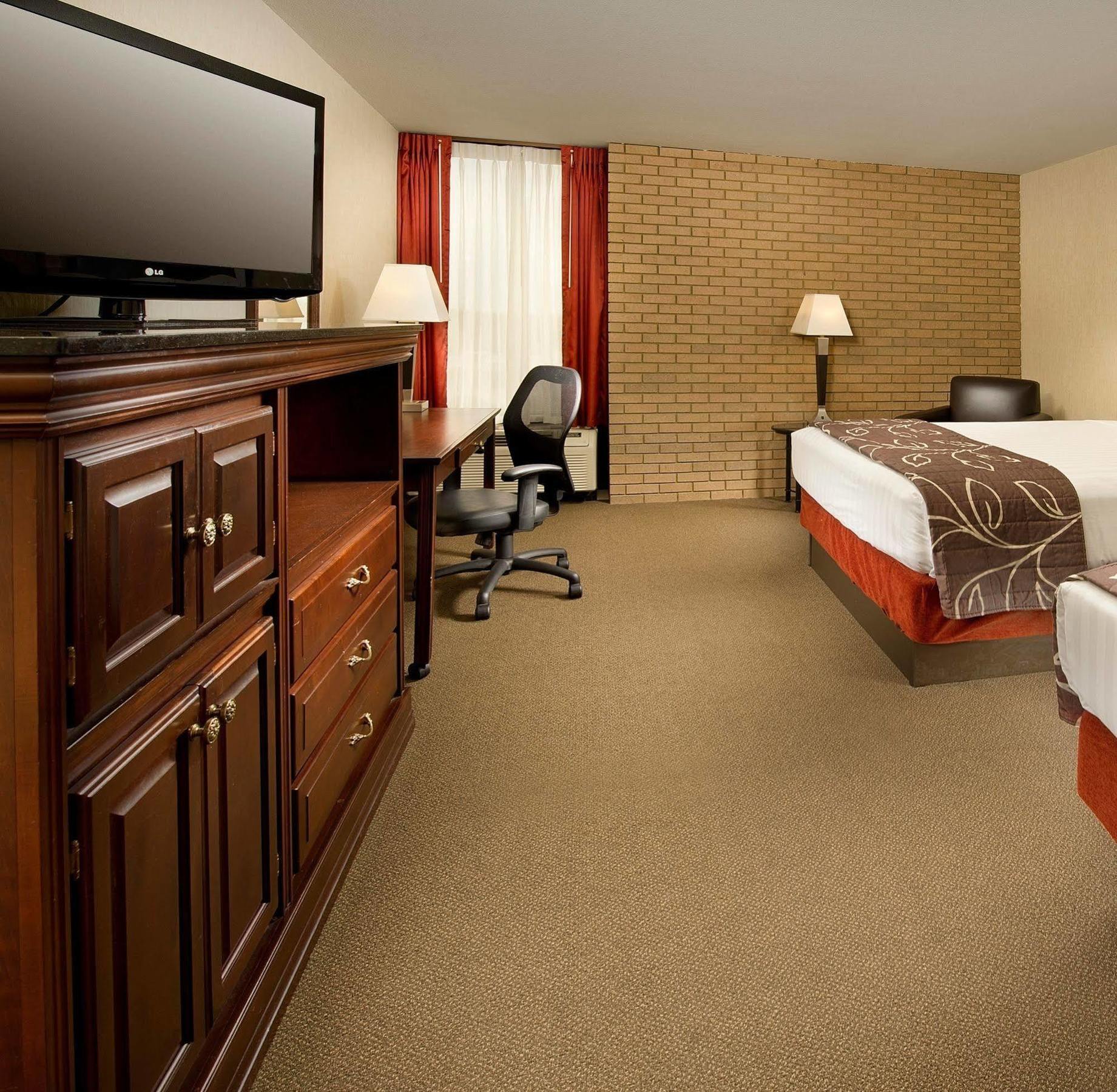 Drury Inn & Suites Columbus Dublin Exterior photo